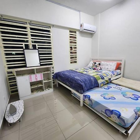 Cozy Familee Homestay Simpang Ampat  ภายนอก รูปภาพ