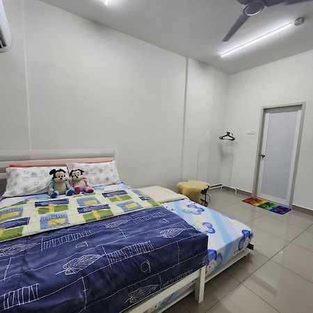 Cozy Familee Homestay Simpang Ampat  ภายนอก รูปภาพ